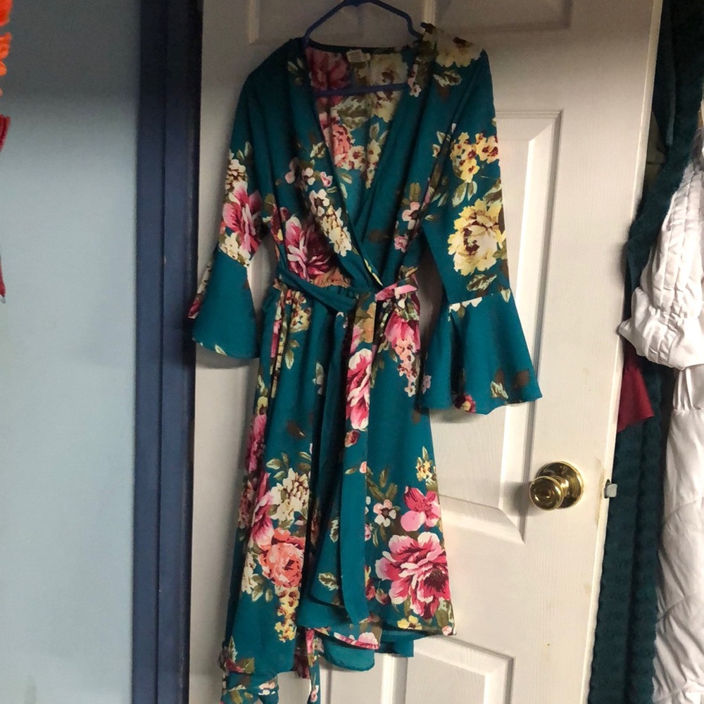 Just class dress very fun colors dressy but yet so comfortable